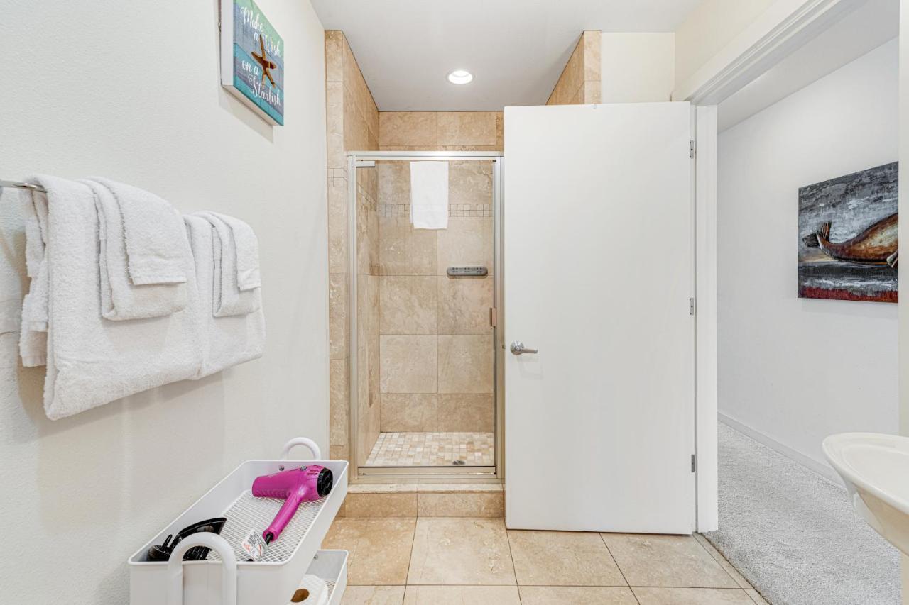 Apartamento Serenity By The Sea Rockaway Beach Exterior foto