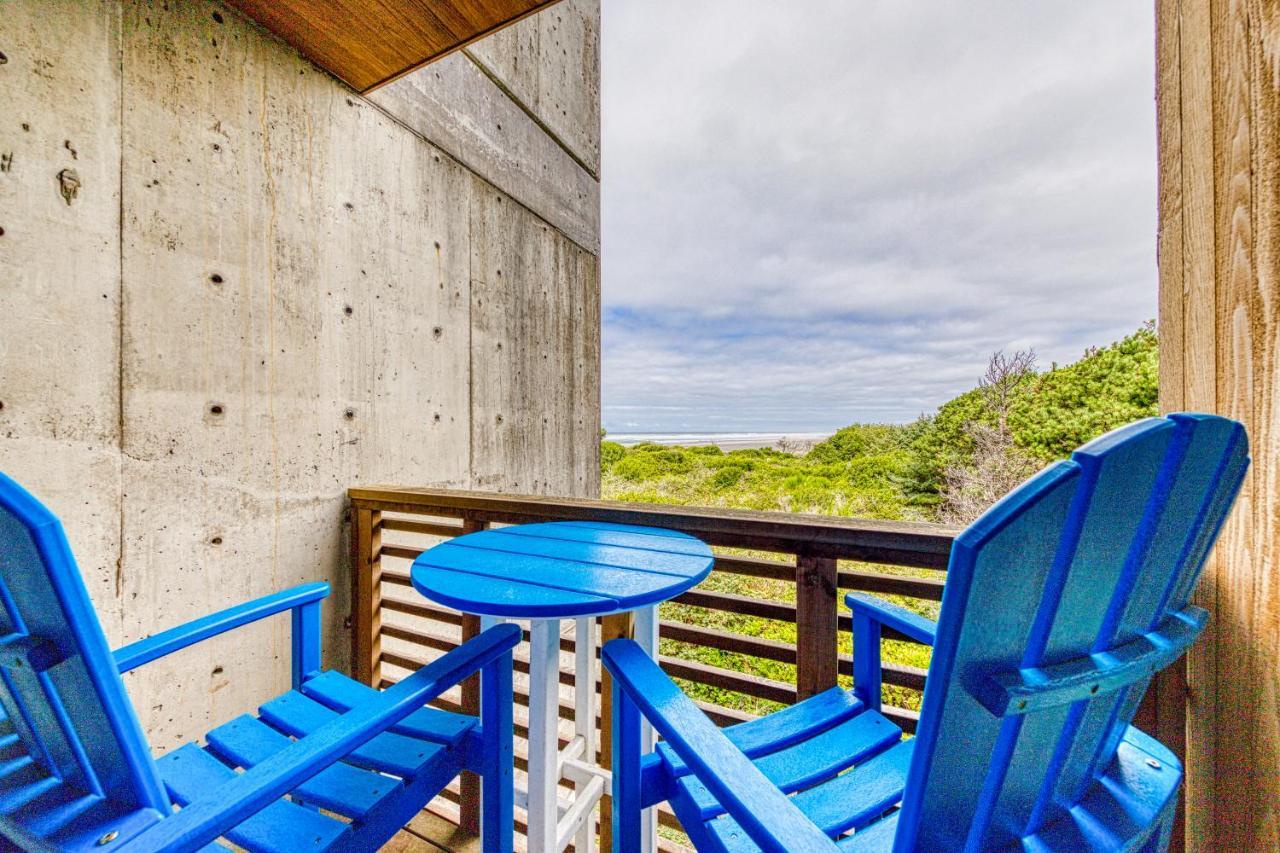 Apartamento Serenity By The Sea Rockaway Beach Exterior foto