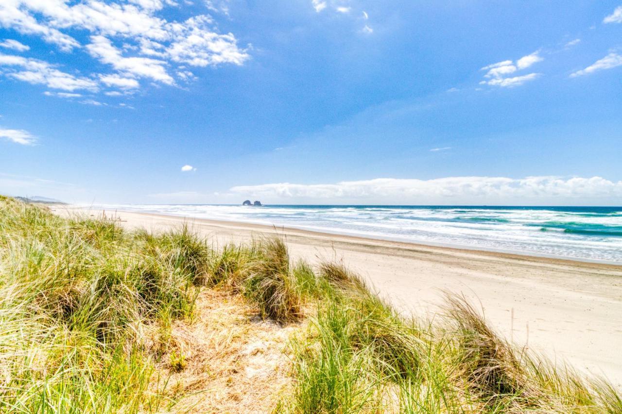Apartamento Serenity By The Sea Rockaway Beach Exterior foto