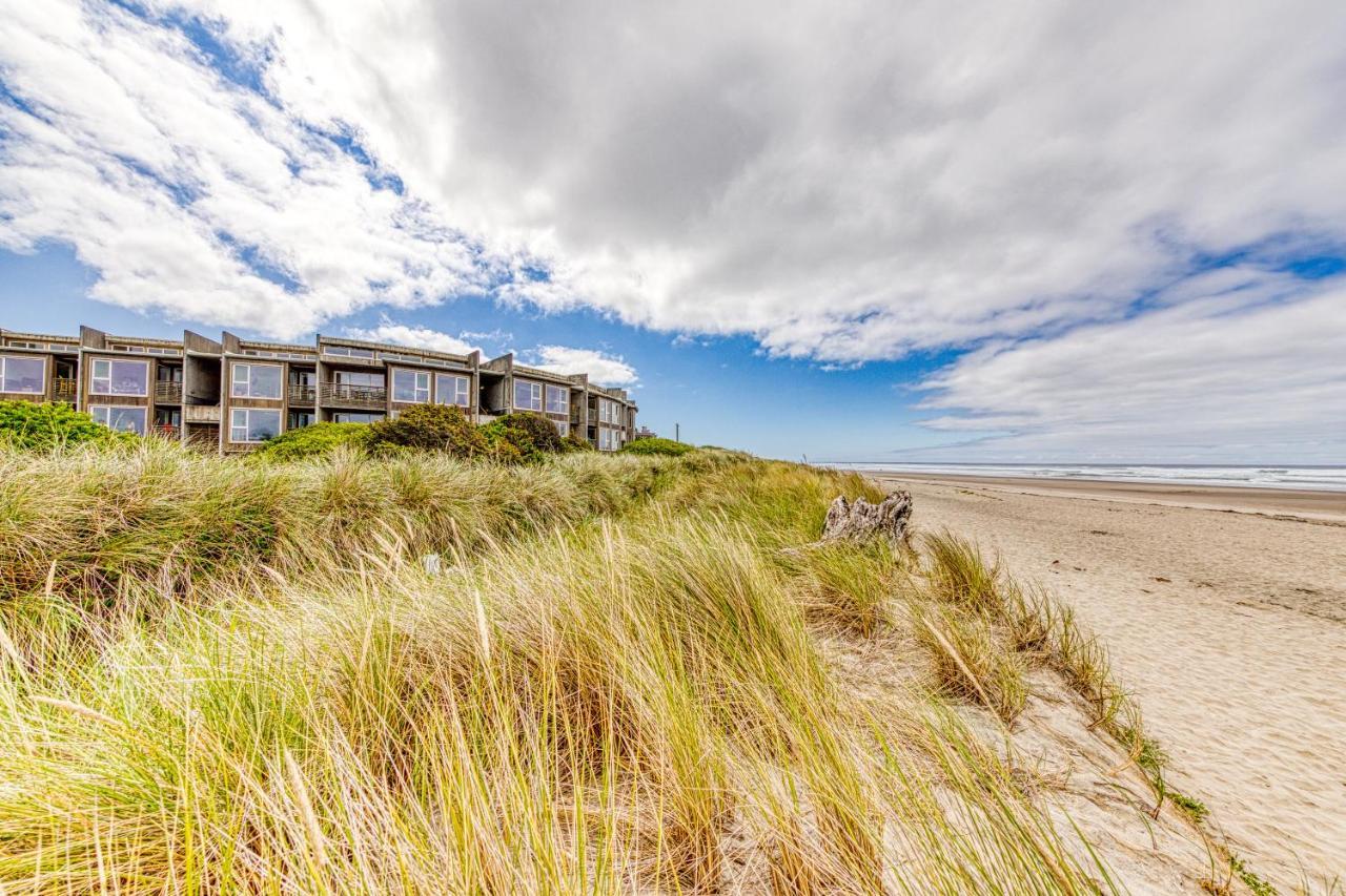 Apartamento Serenity By The Sea Rockaway Beach Exterior foto